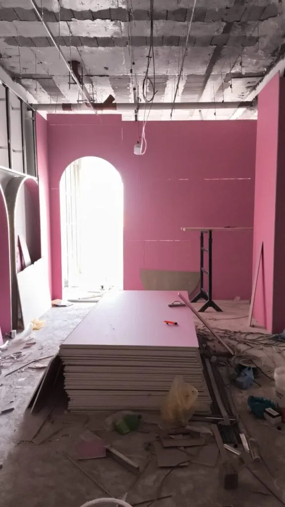 عمل جدار جبس